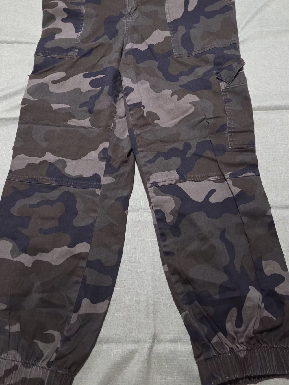 Camouflage Cargo Jogger Pants - Green Camo